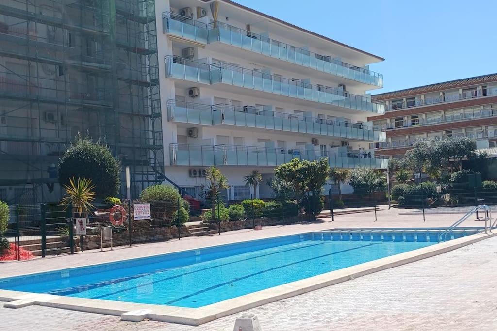 Alegre Apto Con Piscina, A 300M De La Playa. Blanes Zewnętrze zdjęcie